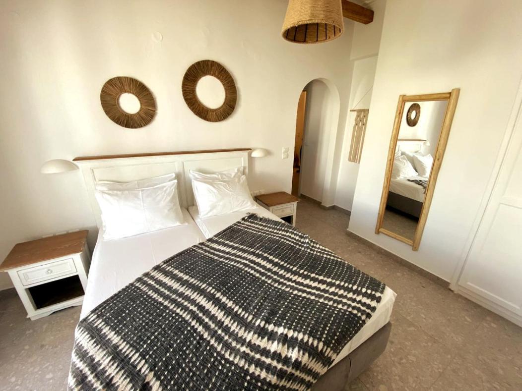 Soleya Suites パロス島 エクステリア 写真