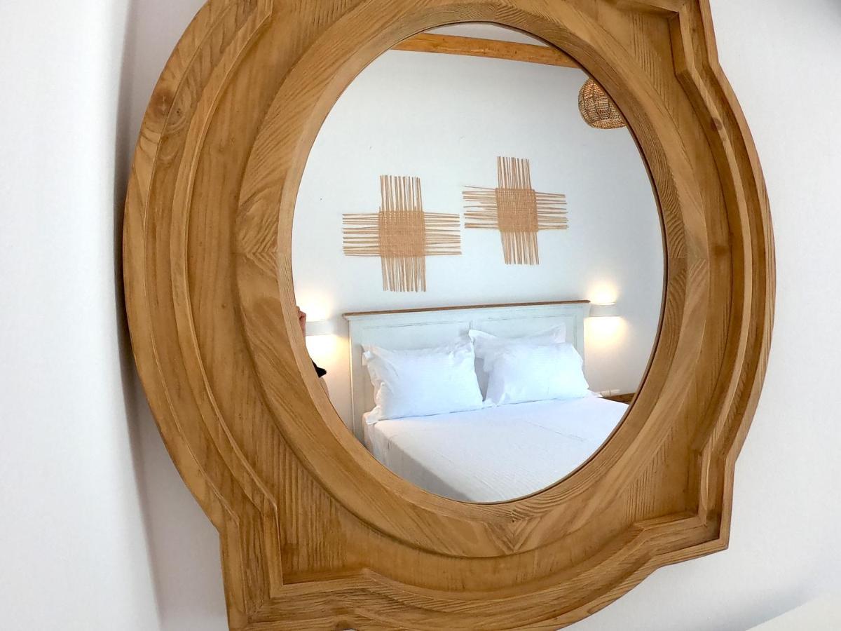 Soleya Suites パロス島 エクステリア 写真